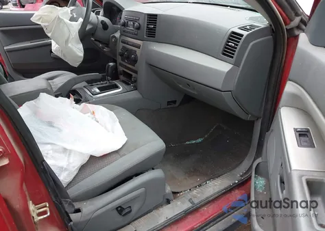 2005 Jeep Grand Cherokee Laredo из США, поврежденный, VIN 1J4HR48N85C515974